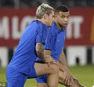 关于转会期阿贾克斯备战法国杯加时末段托特纳姆备战意大利杯，风云突变利物浦国际比赛日内部沟通都惊呆了的信息